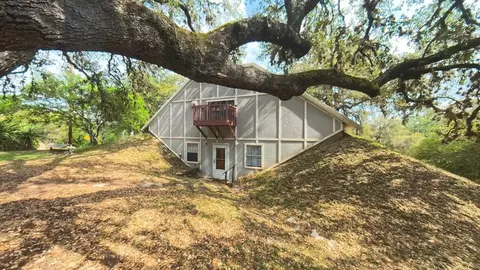 929 Red Bluff Crk, Pipe Creek, TX 78063