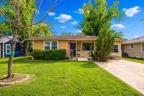 511 Harper St, Kerrville, TX 78028