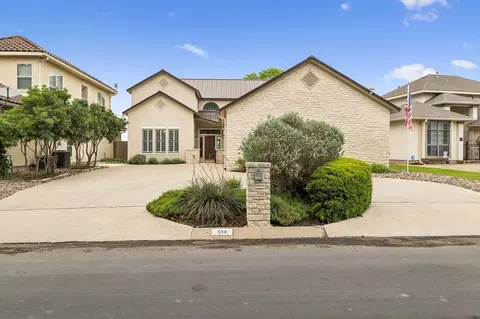 514 Oakland Hills Ln, Kerrville, TX 78028
