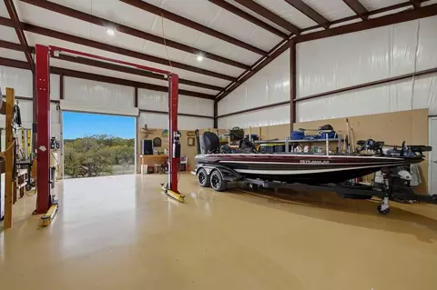 134 Stallion Ests, Spring Branch, TX 78070