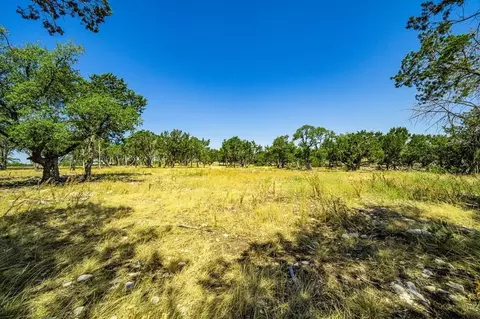 4118 Oak Aly, Kerrville, TX 78028