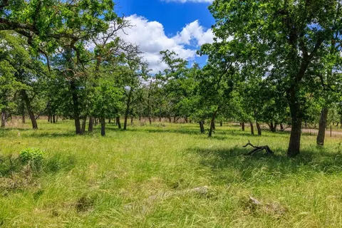 2100 Grape Creek Rd, Fredericksburg, TX 78624