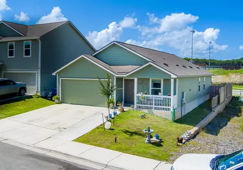 1110 Moraine Pl, Kerrville, TX 78028
