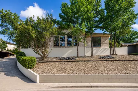 1307 N Malibu Dr, Kerrville, TX 78028