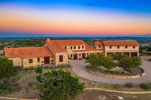 250 Hidden Hills Ranch Rd, Camp Verde, TX 78010