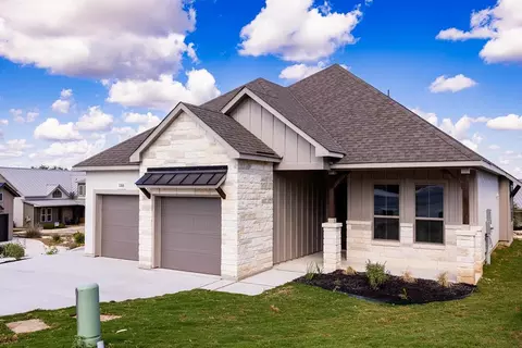 3301 Shelton Dr, Kerrville, TX 78028