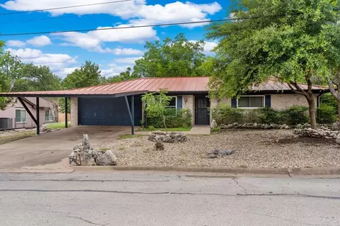 1212 Donna Kay Dr, Kerrville, TX 78028