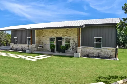 111 Live Spring Ln, Hunt, TX 78024