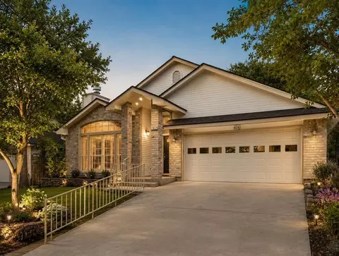 434 Vicksburg Ave, Kerrville, TX 78028