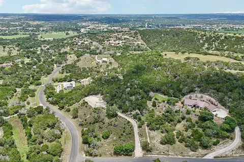 902 Saddlewood Blvd, Kerrville, TX 78028