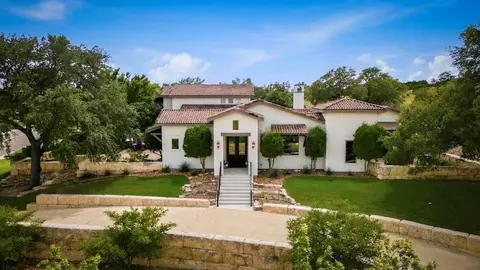 3903 E Kite Dr, Kerrville, TX 78028