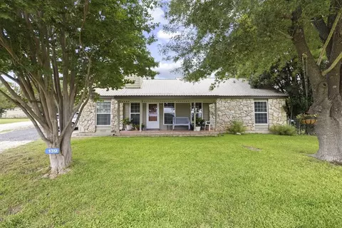 139 Eickenroht, Ingram, TX 78025