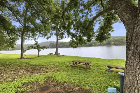 View/Area - 139 143 Eickenroht, Ingram, TX 78025 photo 5 of 10