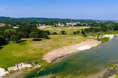 129 Old Ingram Loop, Ingram, TX 78025 photo 23