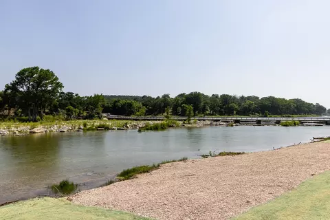 129 Old Ingram Loop, Ingram, TX 78025 photo 5
