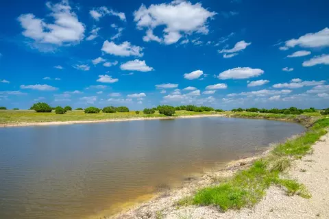 9750 Fm 243, Bertram, TX 78605