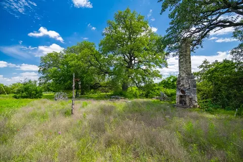 Exterior - 9750 Fm 243, Bertram, TX 78605 photo 1 of 1