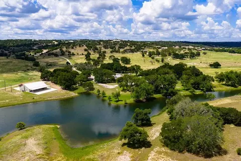 339 Henderson Branch Rd, Ingram, TX 78025