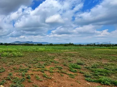 Exterior - 1008 B And R Rnch, Utopia, TX 78884 photo 6 of 6