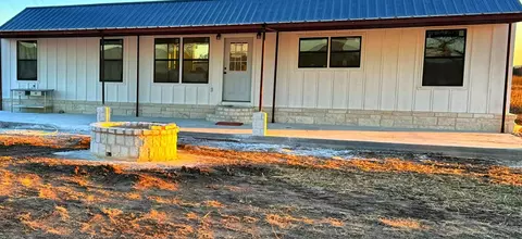 Exterior - 1008 B And R Rnch, Utopia, TX 78884 photo 3 of 6