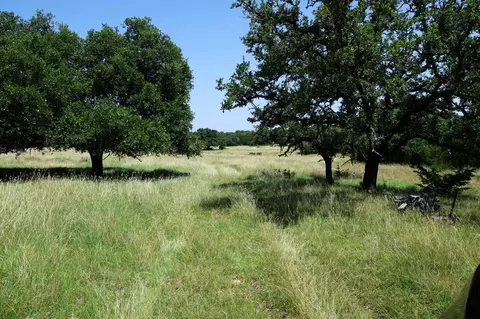 1405 Byas Springs Rd W, Mountain Home, TX 78058