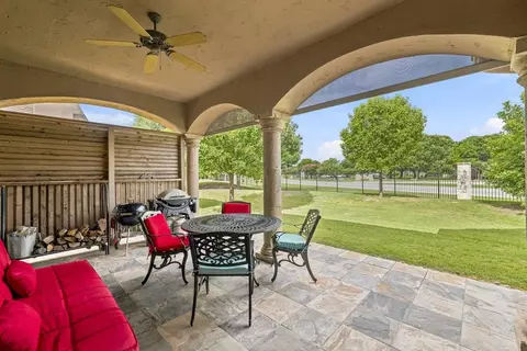 2796 Indian Wells Dr, Kerrville, TX 78028