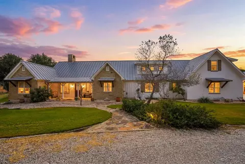 151 Kerr Canyon Pass, Kerrville, TX 78028