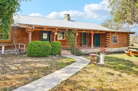 5626 Fm 3240, Bandera, TX 78003