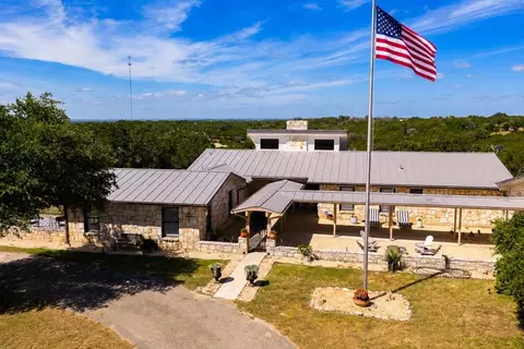34 Canyon Ridge Vw, Kerrville, TX 78028