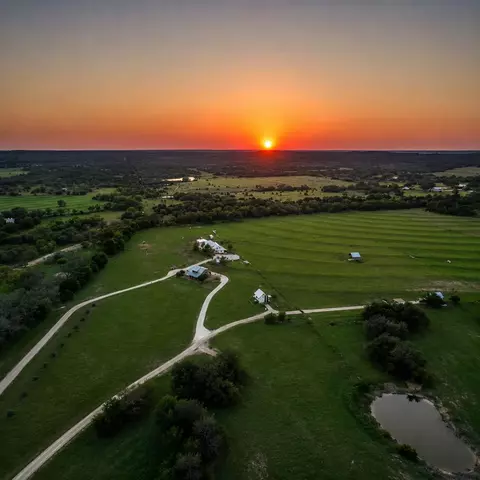 237 Twisted Timbers Rd, Fredericksburg, TX 78624
