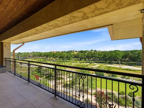 521-1302 Guadalupe St, Kerrville, TX 78028
