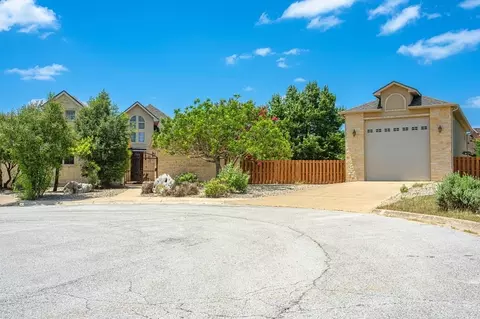1894 Summit Top Dr, Kerrville, TX 78028