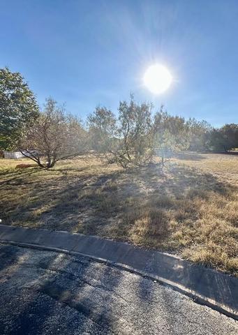 2513 Rogers Cir, Kerrville, TX 78028