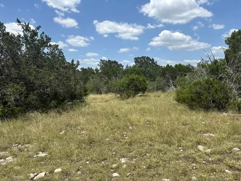 1815 Cr 310, Rocksprings, TX 78880
