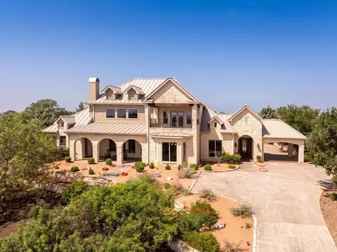 3919 Kite Dr, Kerrville, TX 78028