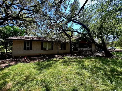 1526 Hwy 173, Bandera, TX 78003