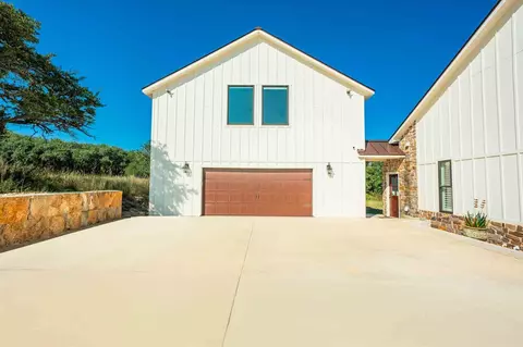 Exterior - 147 Gray Wolf, Blanco, TX 78606 photo 8 of 9