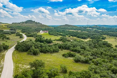 View/Area - 147 Gray Wolf, Blanco, TX 78606 photo 2 of 4
