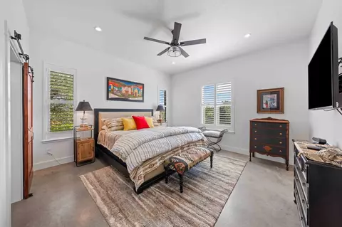 Bedroom - 147 Gray Wolf, Blanco, TX 78606 photo 2 of 4