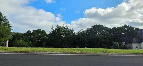 2117 Summit Crest Dr, Kerrville, TX 78028