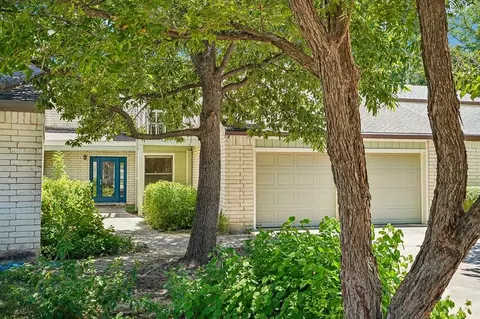 546 Sand Bnd, Kerrville, TX 78028