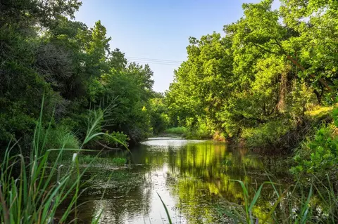 3841 W Hwy 290, Fredericksburg, TX 78624