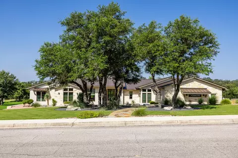 4148 Stone Creek Dr, Kerrville, TX 78028