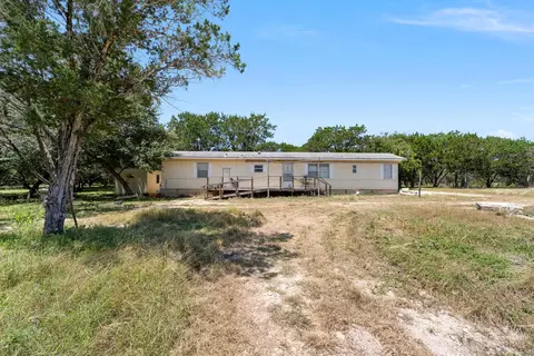 404 Camino Real, Kerrville, TX 78028