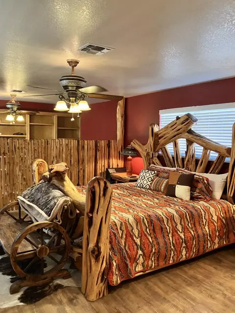 Bedroom - 6729 Kc 210, Junction, TX 76849 photo 4 of 7