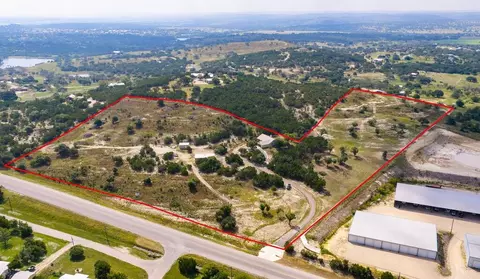 3023 Medina Hwy, Kerrville, TX 78028