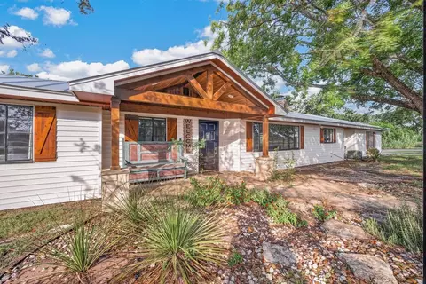1094 Harper Rd, Kerrville, TX 78028