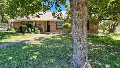 134 Forest Cir, Kerrville, TX 78028