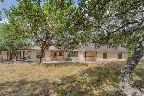 141 Drew Ln, Kerrville, TX 78028