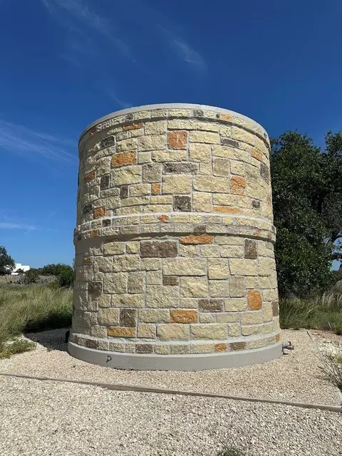 123 Lipan Loop, Harper, TX 78631